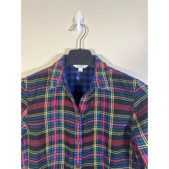 L.L. Bean Signature Reversible Button Flannel Size Womens 6 *SEE DESCRIPTION* - Picture 3 of 8